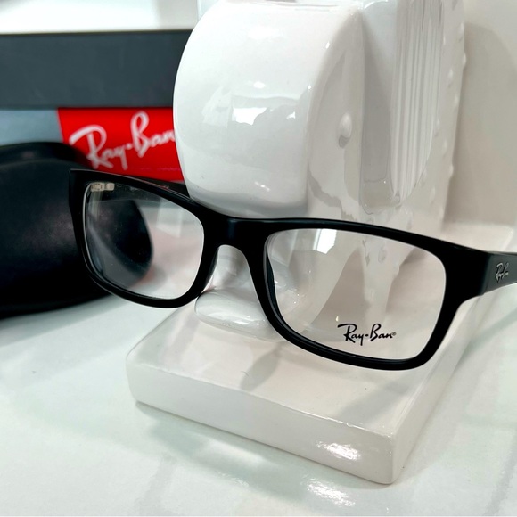 Ray-Ban Glasses - Picture 7 of 8